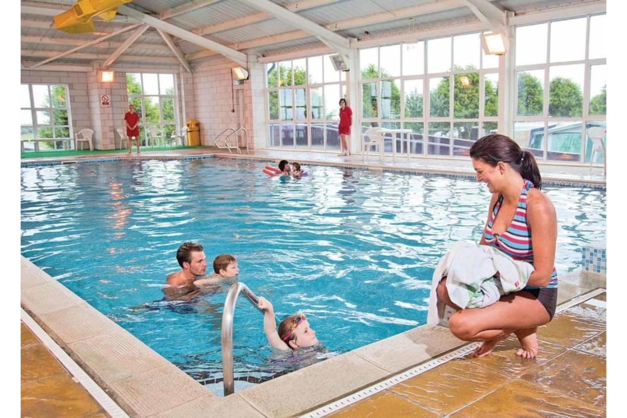 Tencreek Holiday Park ルー エクステリア 写真