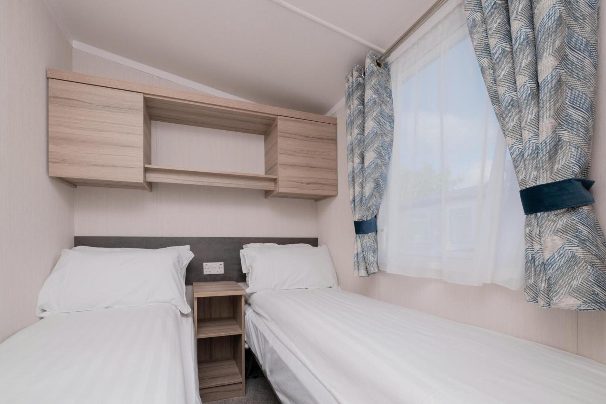 Tencreek Holiday Park ルー エクステリア 写真